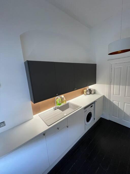 Elegant Studio In Central Hove - 5 Min Walk To Beach - 10 Min To Brighton Ngoại thất bức ảnh
