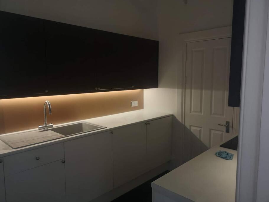 Elegant Studio In Central Hove - 5 Min Walk To Beach - 10 Min To Brighton Ngoại thất bức ảnh